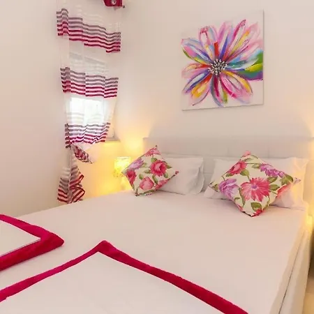 In Tribunj With Air Conditioning, Wifi 4953-1