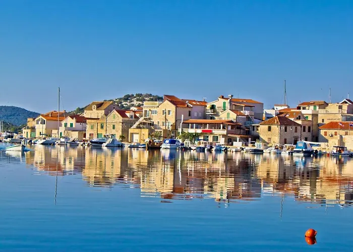 In Tribunj With Air Conditioning, Wifi 4953-1 דירה *