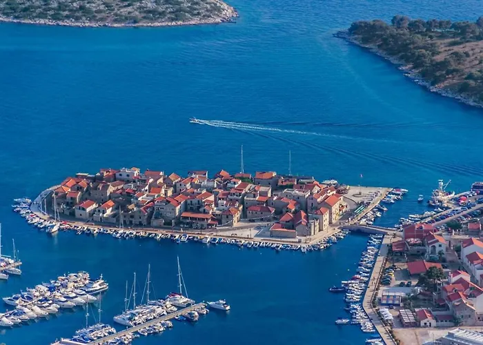 דירה In Tribunj With Air Conditioning, Wifi 4953-1 *